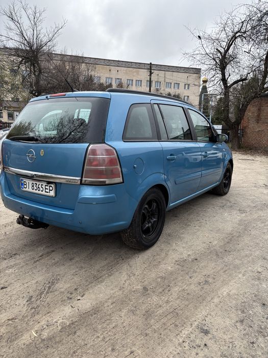 Продам сімейне авто в нормальному стані