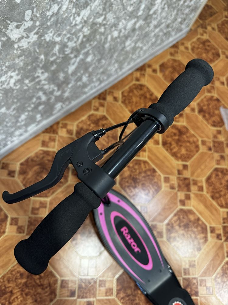Электросамокат RAZOR Power Core E98