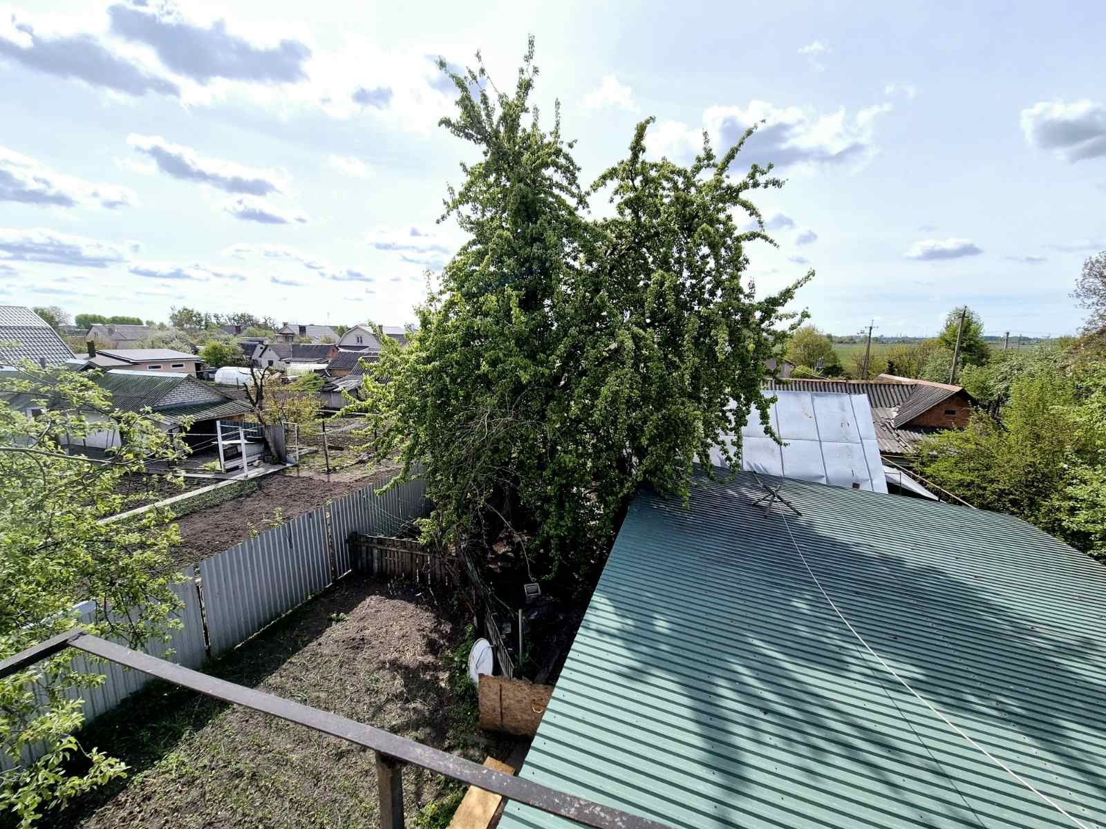 Продаж будинку 237 м² та ділянкою 14 сот Київське шосе