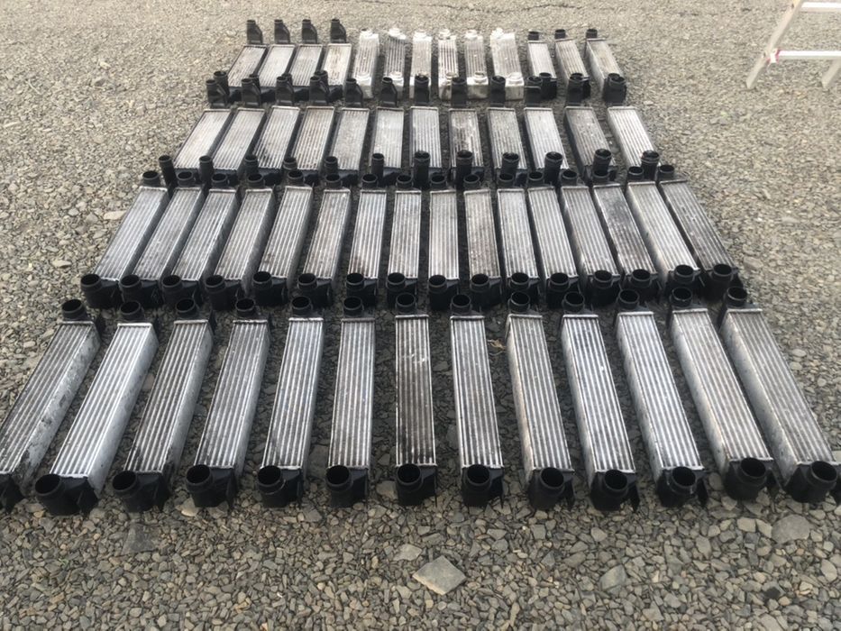 Продам Радіатор Інтеркулера на Бмв Е39 Е46 Е60 Радиатор Интеркулер