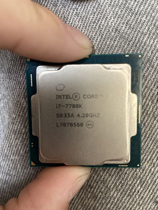 Процесор i7 7700k
