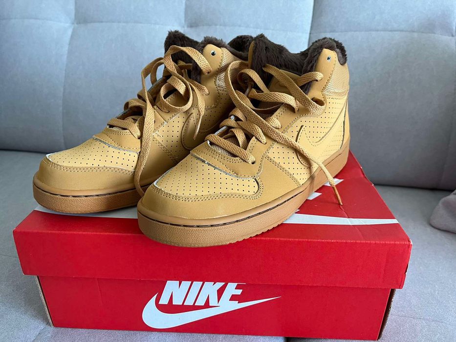 Buty Nike Court Borough Mid Winter GS – Nowe, nieużywane