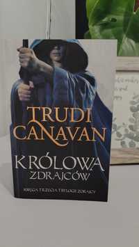 Królowa Zdrajców - Trudi Canavan