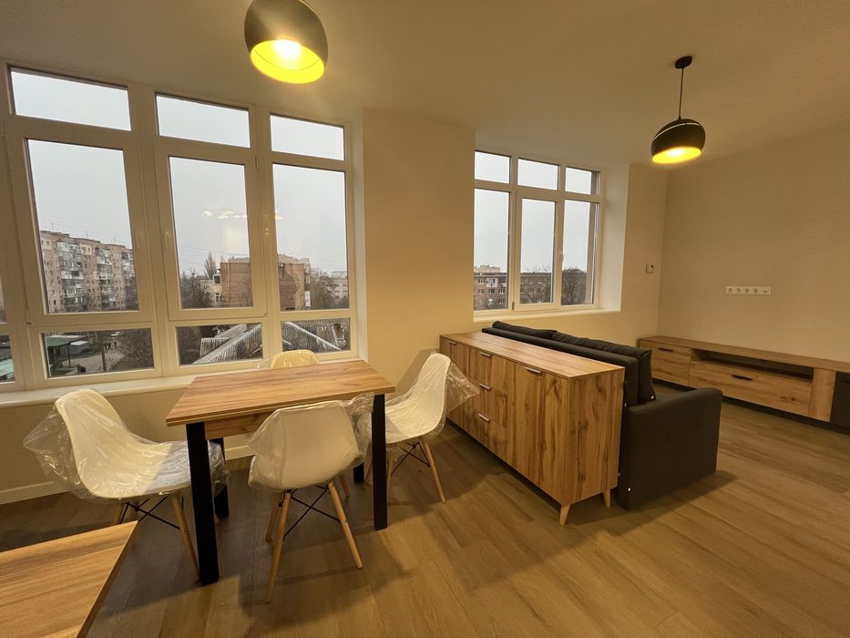 Новобудова! Перша здача! Світло не вимикають