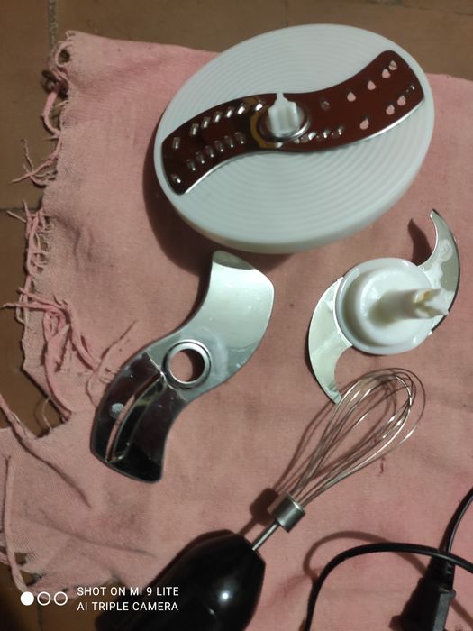 Продам запчасти для блендера