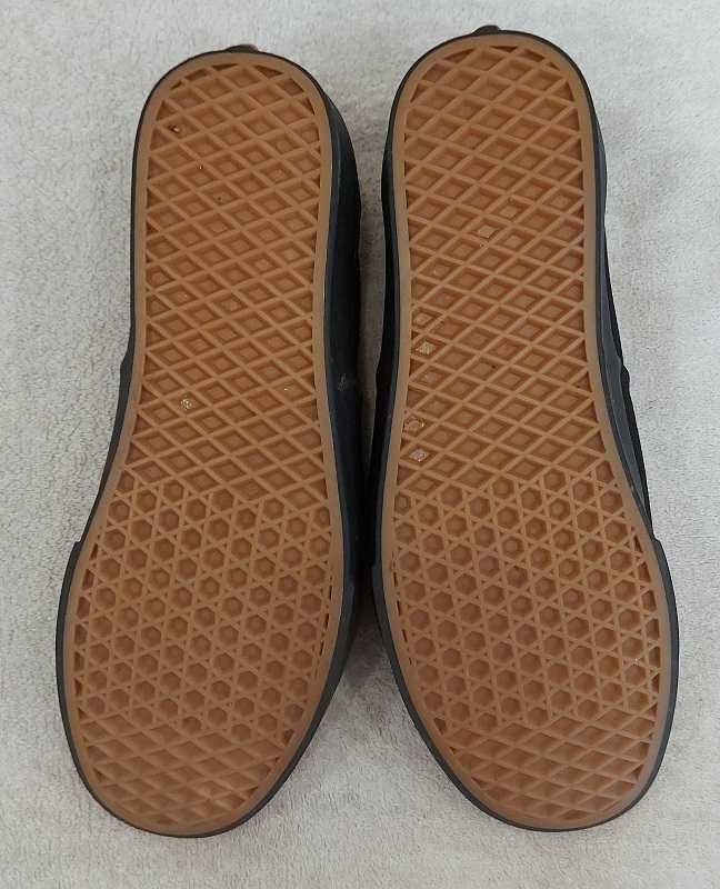 Кеди        Vans