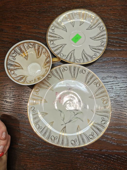 Stara porcelana Trio ecru złoto kwiat Bavaria