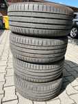 Komplet rocznych opon Falken Azenis FK520 225/45/17