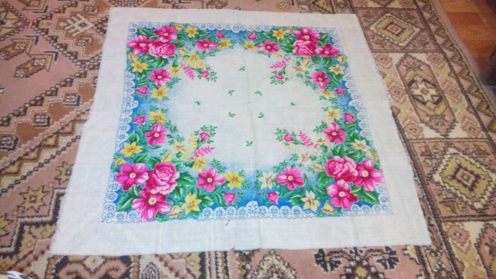 Платки шерстяные