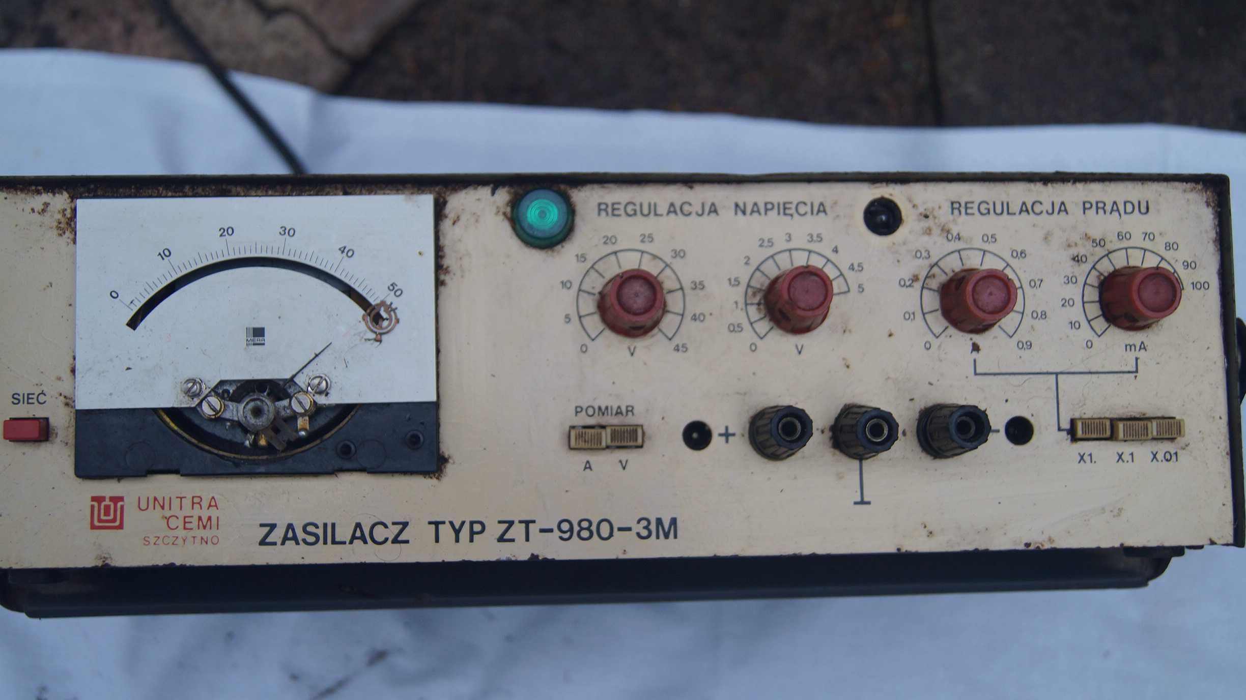 Zasilacz Unitra Unima ZT-980-3M - OK z wojska spadek