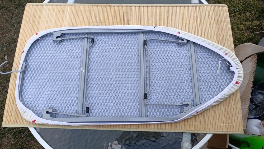 Stołowa deska do prasowania