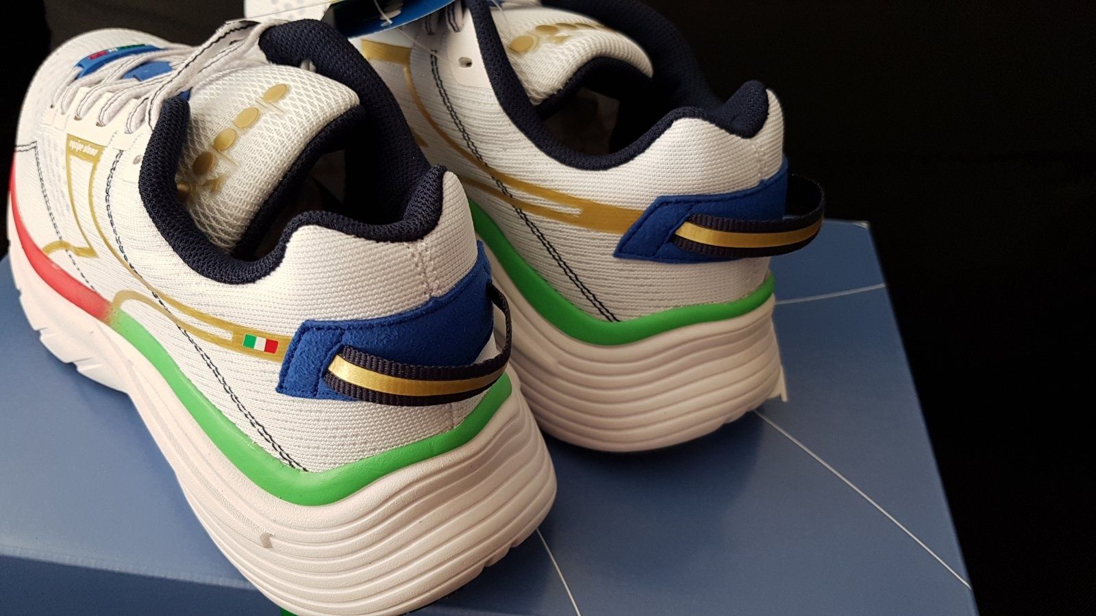Легкие и мягкие кроссовки Diadora EQUIPE ATOMO стелька 24см,оригинал.