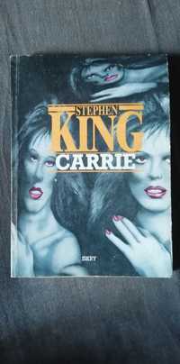 Carrie-Stephen King