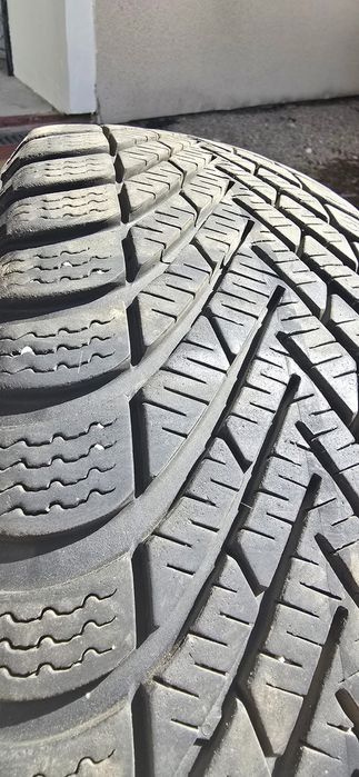 Felgi stalowe z oponami zimowymi