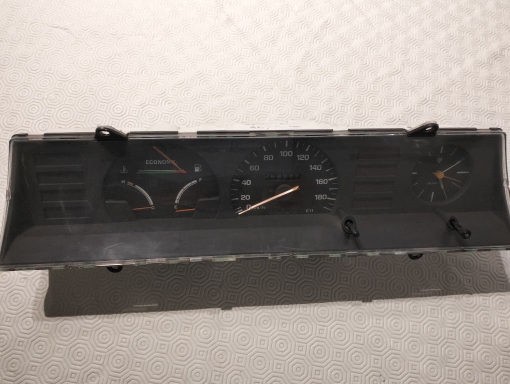 Quadrante/ Odometro Toyota Corolla KE70 DX 1a Fase (E70)