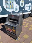 Хліборізка Хлеборезка для пекарни  JAC с Германии