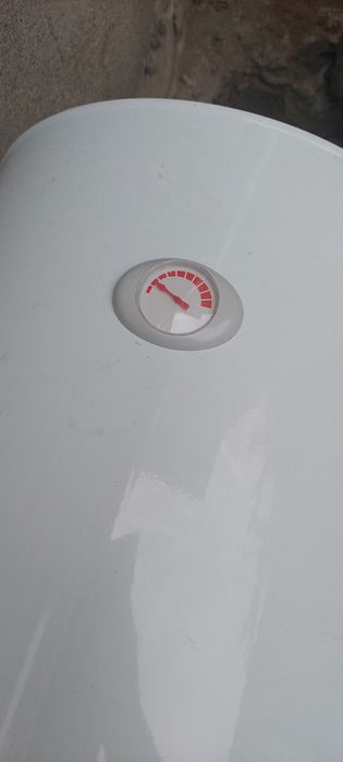 Продам бойлер на 100л.