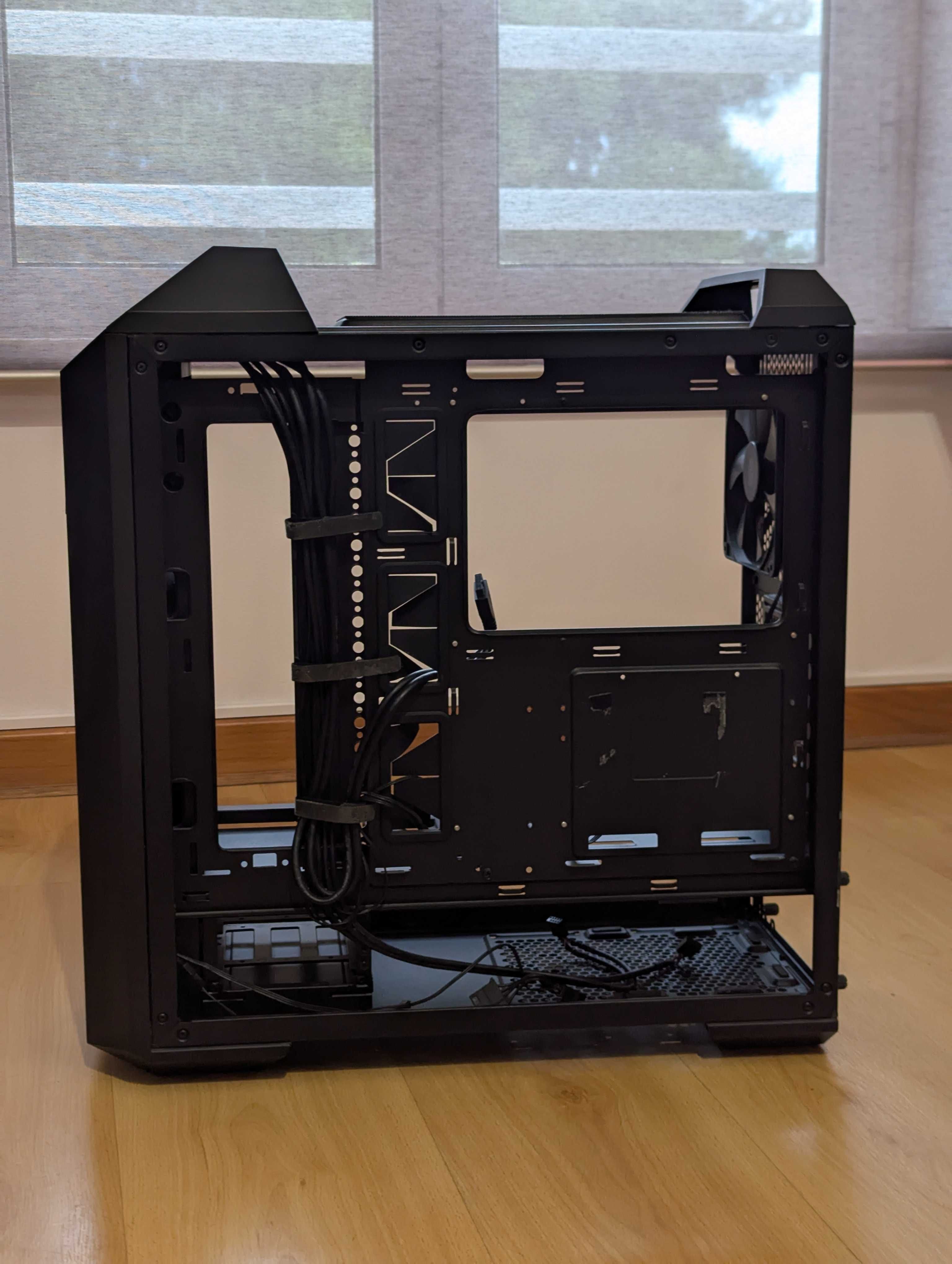Caixa Cooler Master MC500