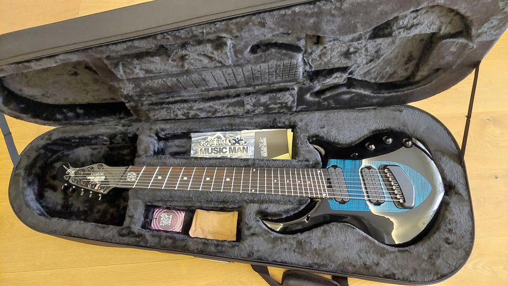 Music Man Majesty 8 Okelani Blue 2024 + futerał Mono - stan idealny!
