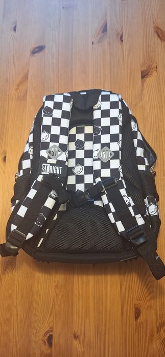 Nowy plecak szkolny młodzieżowy St. Right Chess Cats 3-komorowy 20L