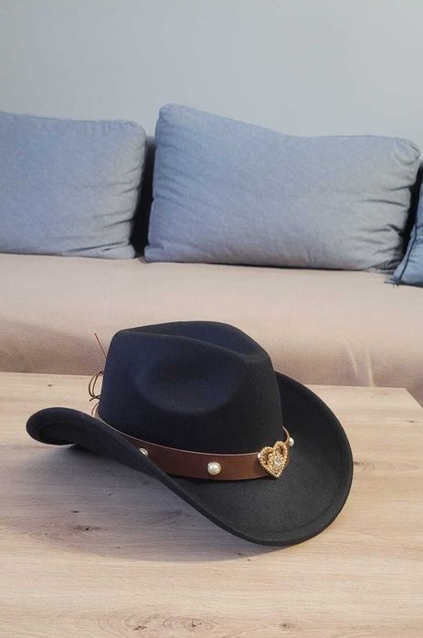 Kapelusz kowbojski czarny klasyczny Wild West Country Western nowy