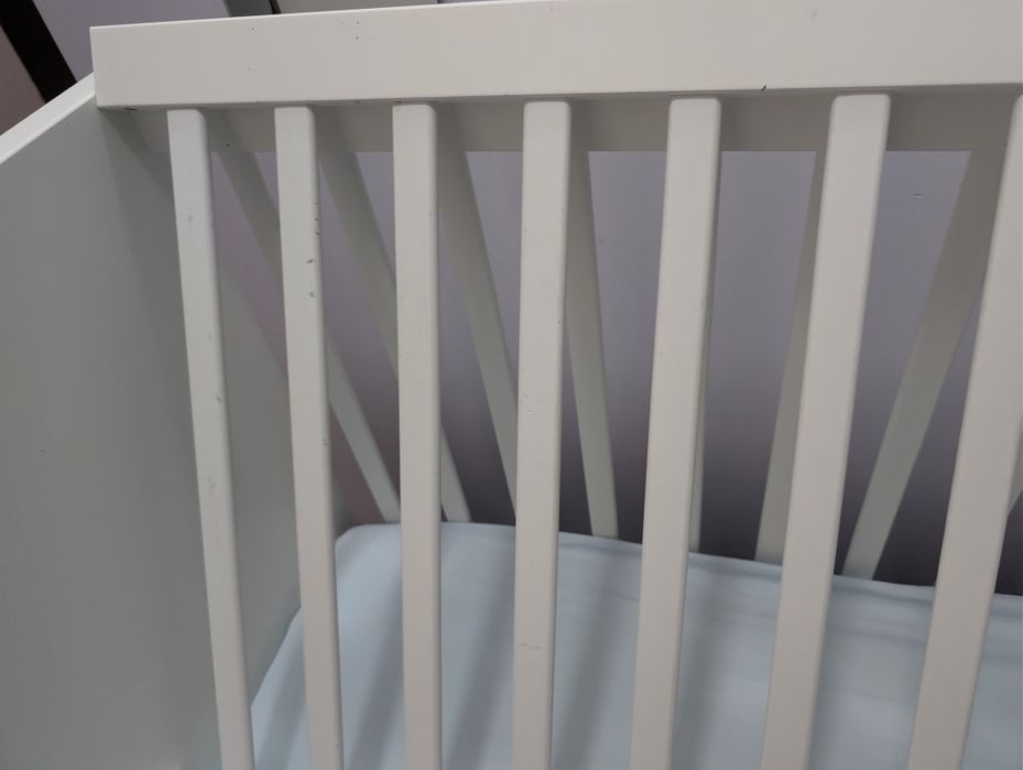 Łóżeczko Ikea Stuva 120x60 z materacem