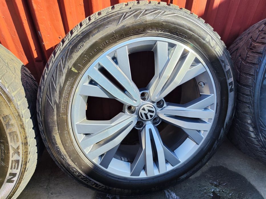 Продам диски R18 5×112 Alufelgi Passat Tiguan Golf Nexen 235.55.R18