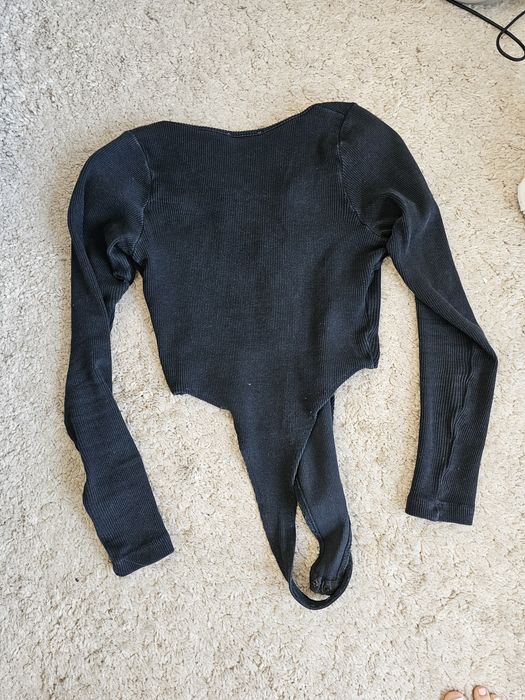 Body czarne prążkowana guziki zapoznane klip stringi slim długu rękaw