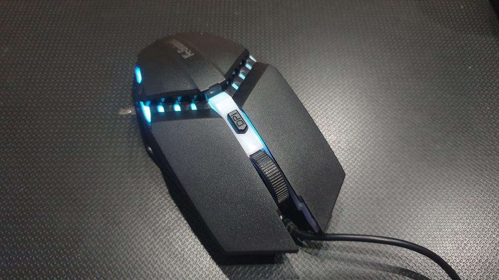 Nowa myszka gamingowa usb podswietlana rgb