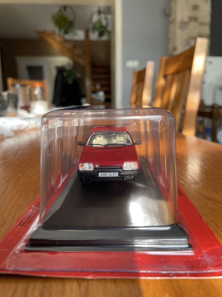 Model 1:43 ŠKODA Forman