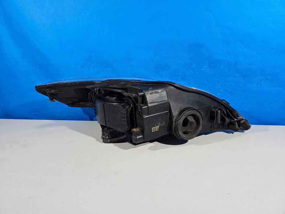 Ford Mondeo MK4 Lampa Przód Przednia Lewa Soczewka Skrętna H7 EU Ładna
