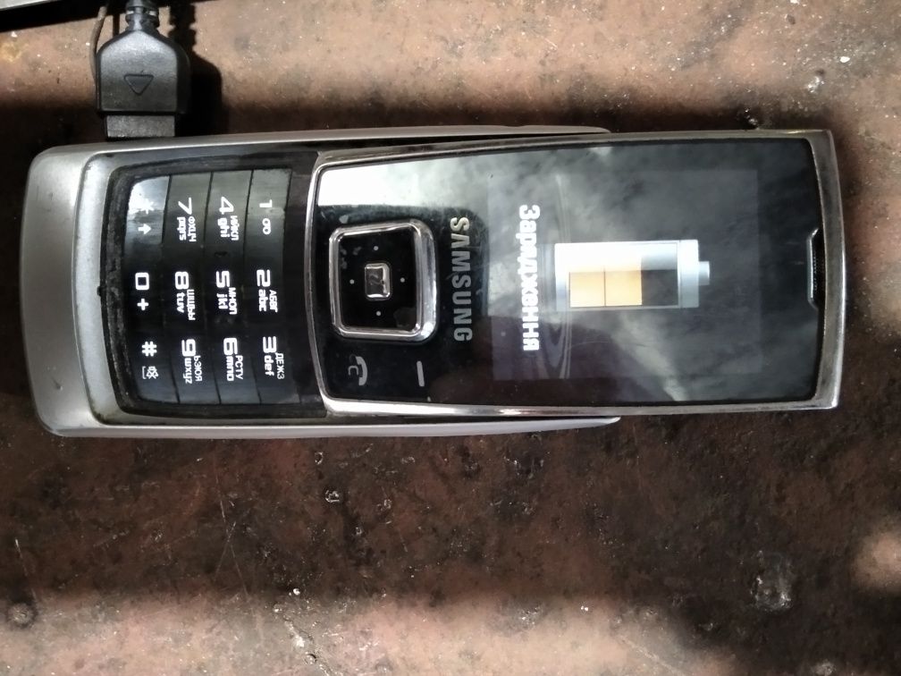 Samsung sgh-e840