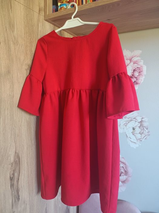 Sukienka czerwona 128 jak nowa My princess