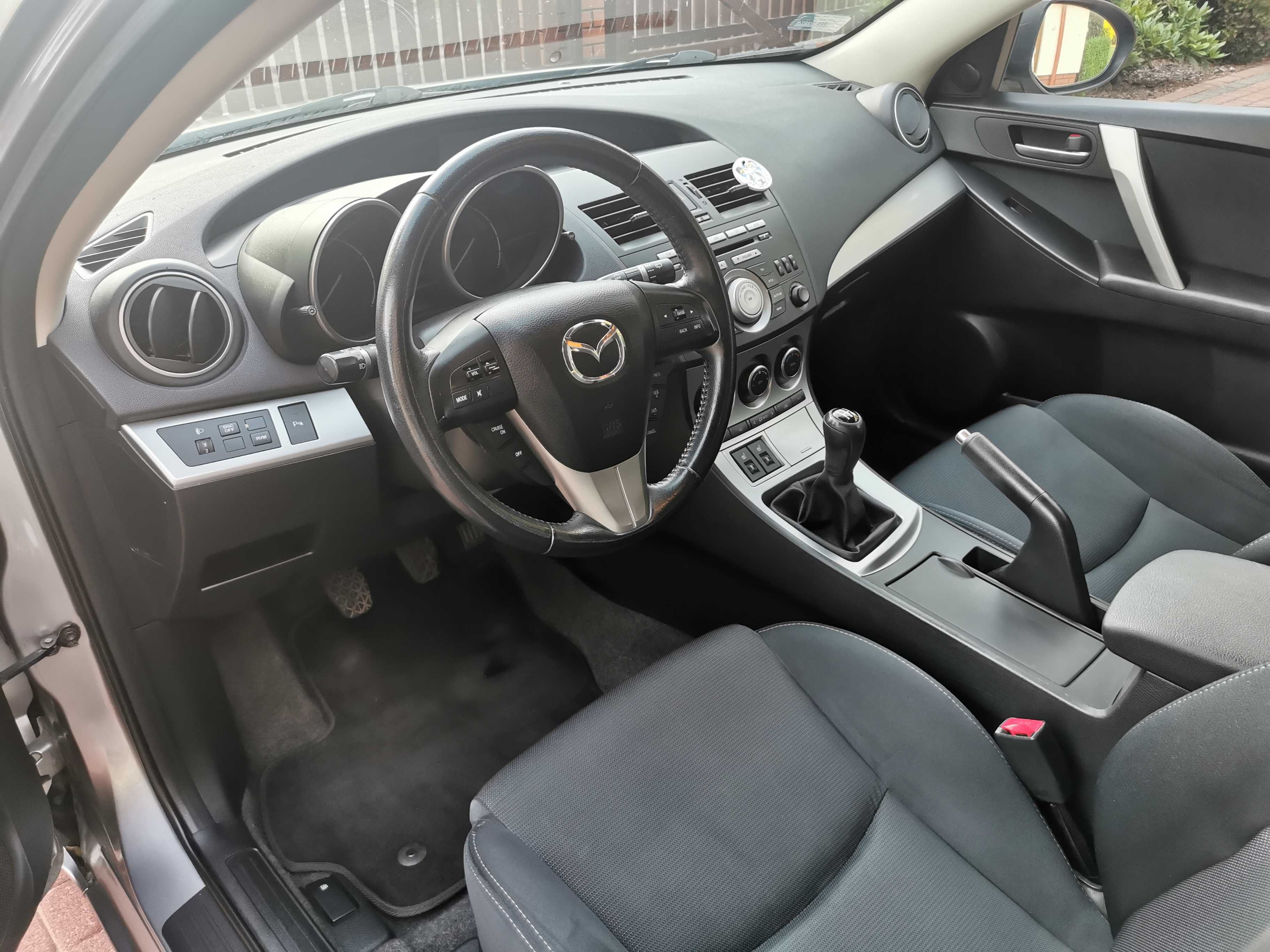Mazda 3 II – zadbana w bardzo dobrym stanie technicznym.