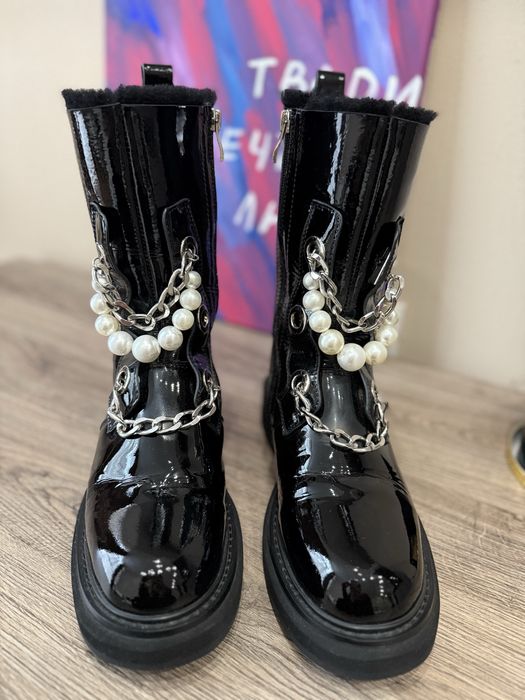 Женские лаковые ботинки attico зимние