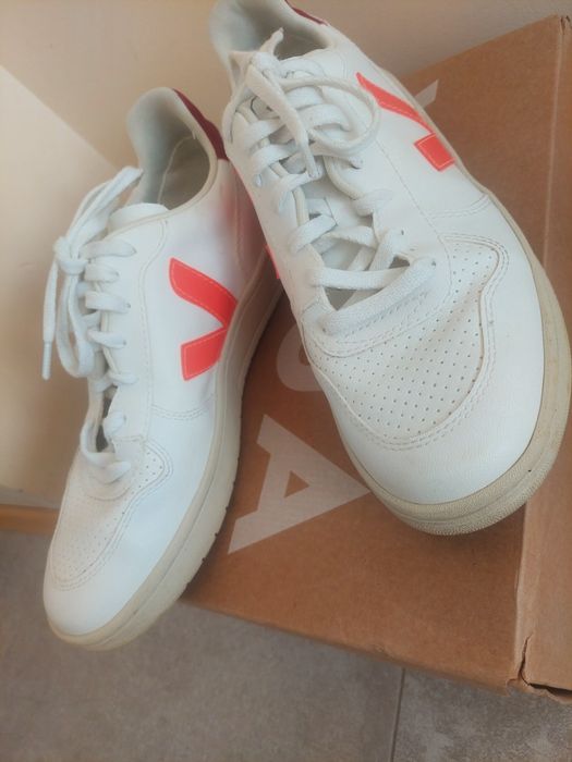 Nowe Sneakersy męskie Veja r 42