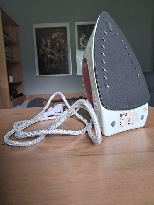 Żelazko parowe tesco