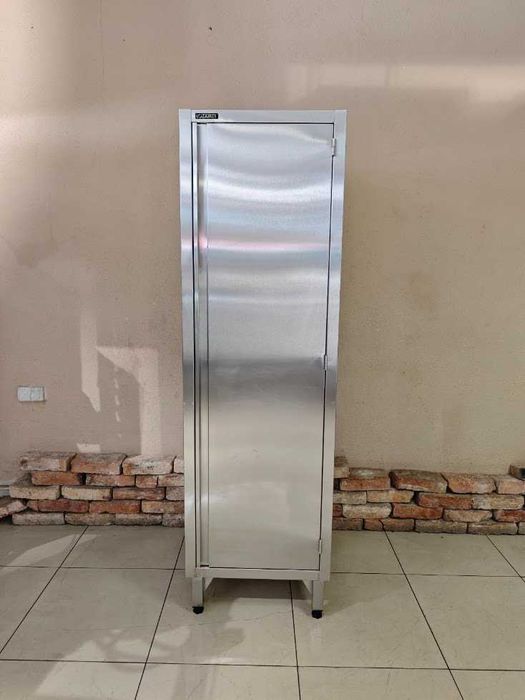 Szafa gastronomiczna LOZAMET 54x60x182 – nierdzewna, regulowane półki