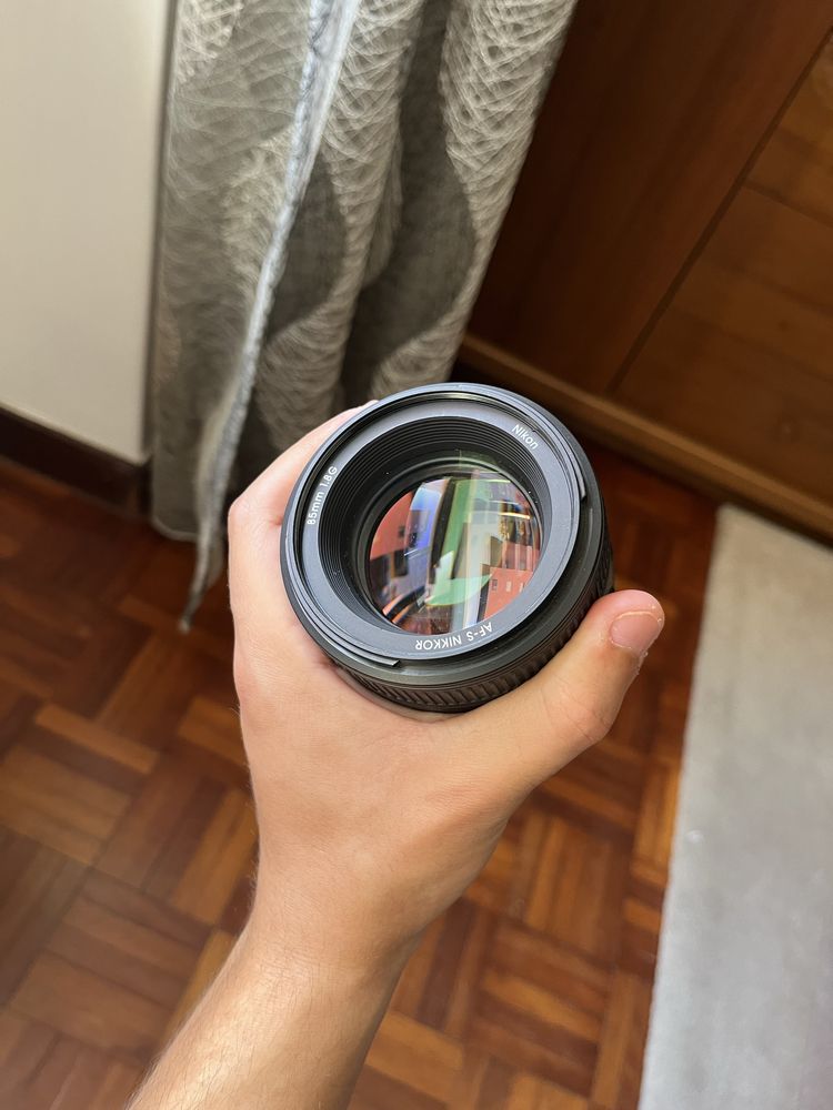Nikon AF-S Nikkor 85mm f/1.8G Como Nova