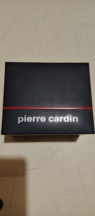 Продам мужские наручные часы Pierre Cardin в хорошем рабочем состоянии