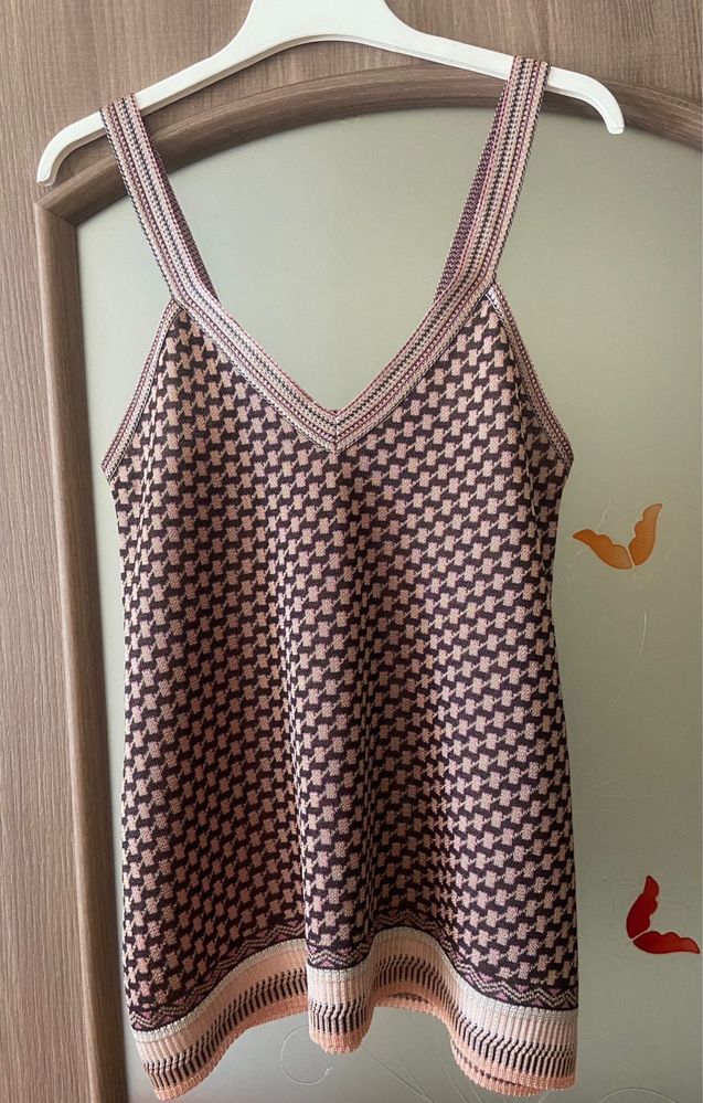 Жіноча сучасна яскрава майка з колекції,,Zara,,