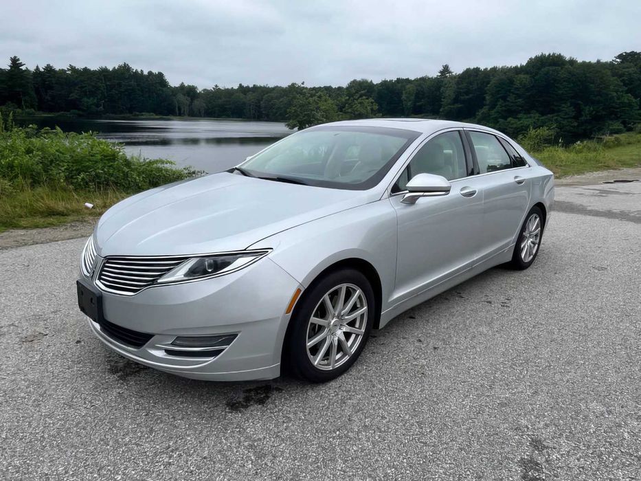 Lincoln MKZ      2015