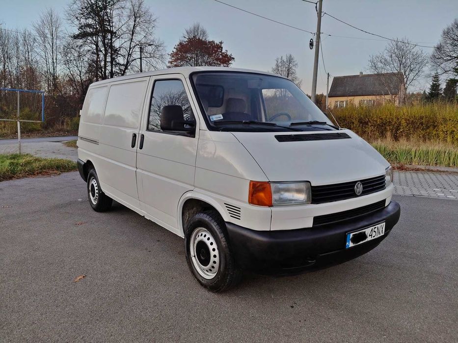 VOLKSWAGEN TRANSPORTER T4 2000r 2.5TDI 17Lat 1właściciel Vat-1 ! ładna