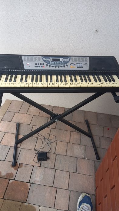 Organy do nauki grania Mk 908