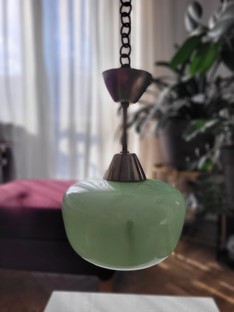 Vintage seledynowa / zielona lampa klosz lata 50