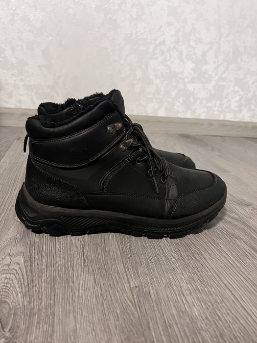 Чоловічі зимові черевики JTRAND