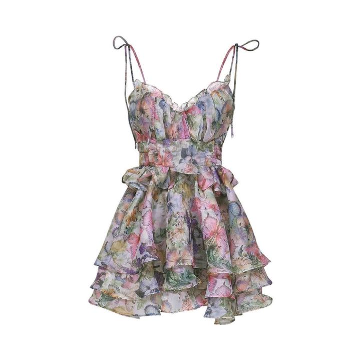 Нова сукня.