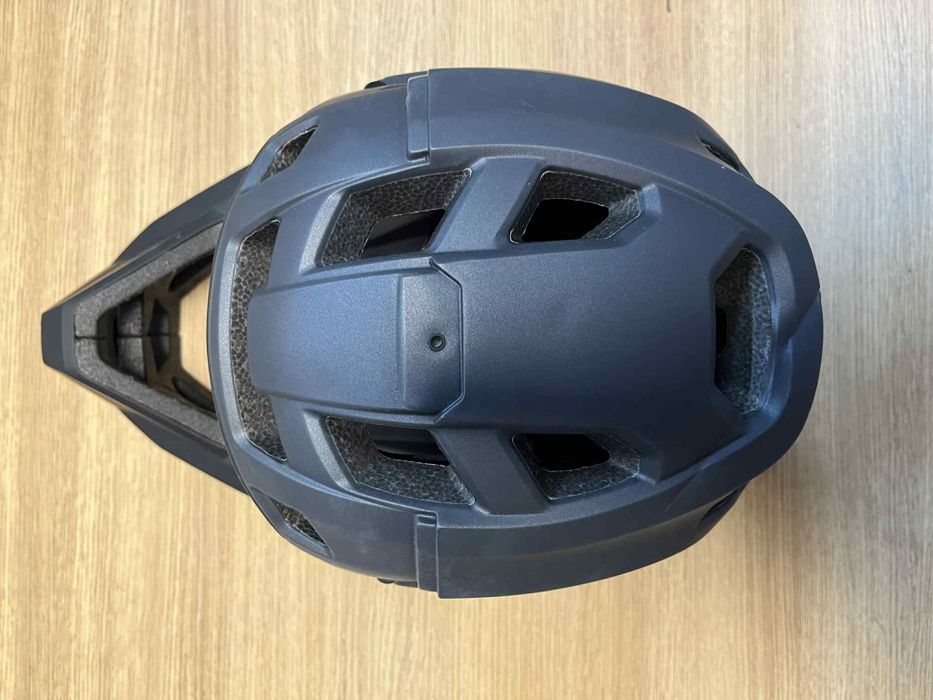 kask rowerowy typu full-face marki Lixada r. M