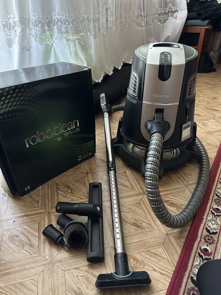 Odkurzacz wodny Roboclean aura Splus