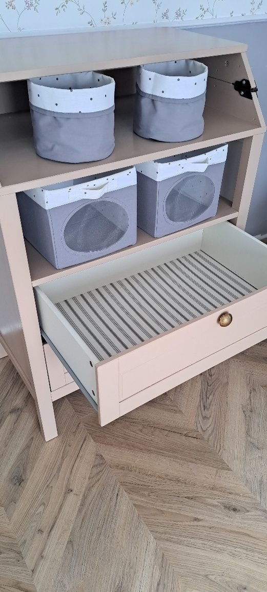 Komoda Ikea Sundvik z przewijakiem